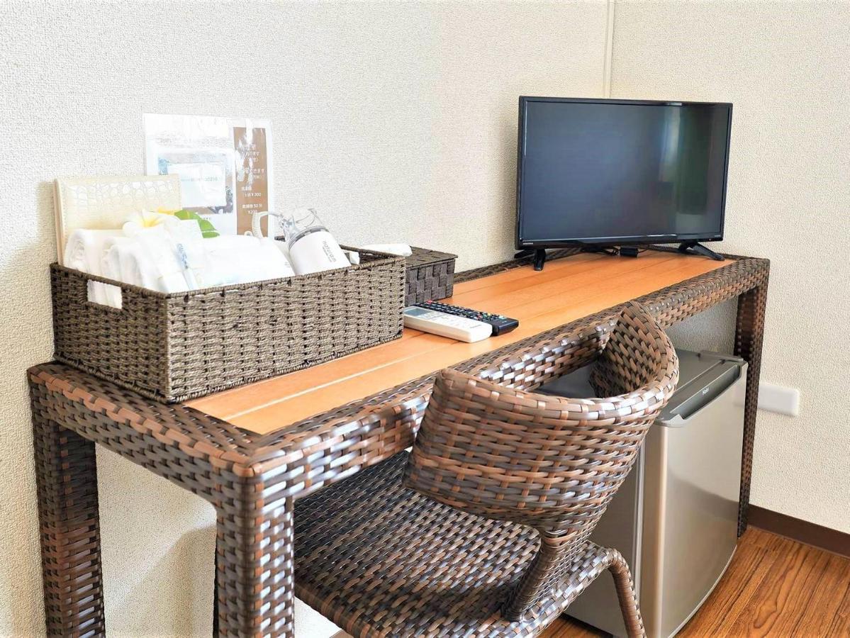 民宿さざんか Okinawa Exteriör bild
